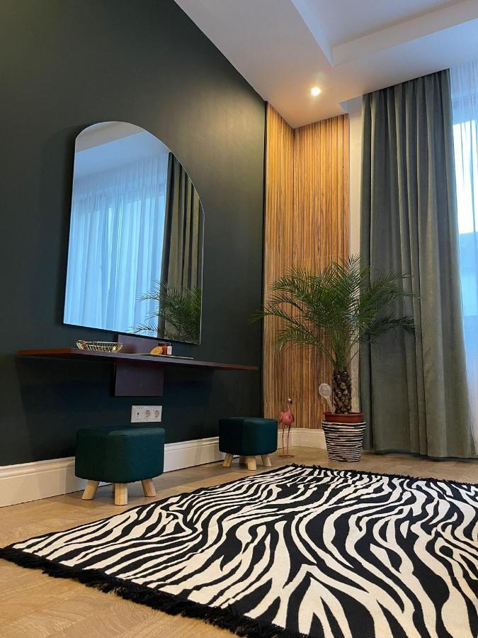 Nova Lake Apartamente Wild Jungle Satu Mare Extérieur photo
